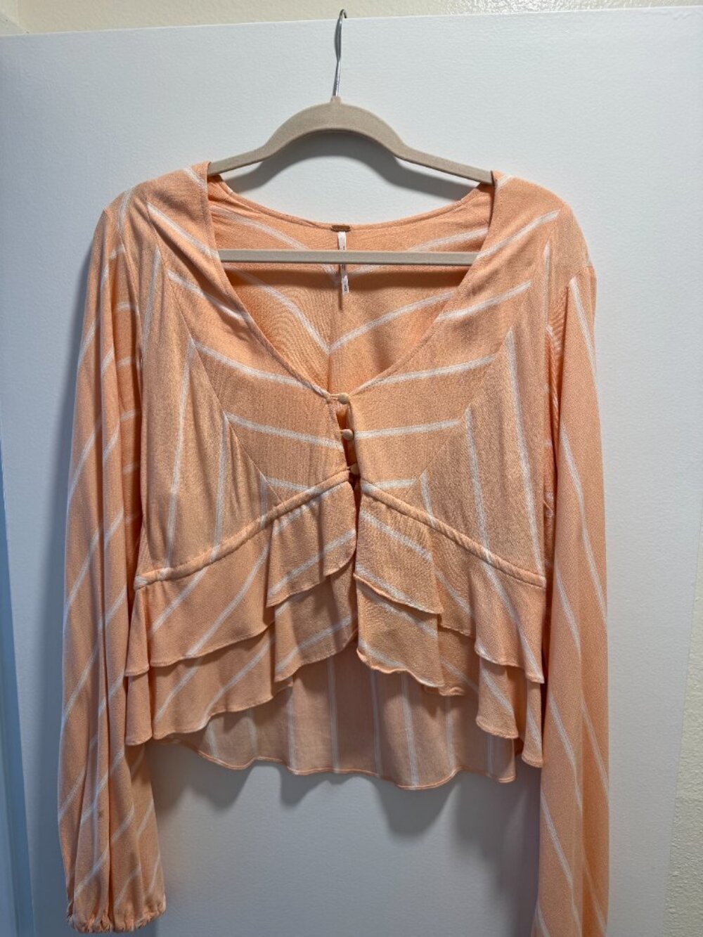 Free People Samifran Ruffle Top – Peach/Cream – Size Medium